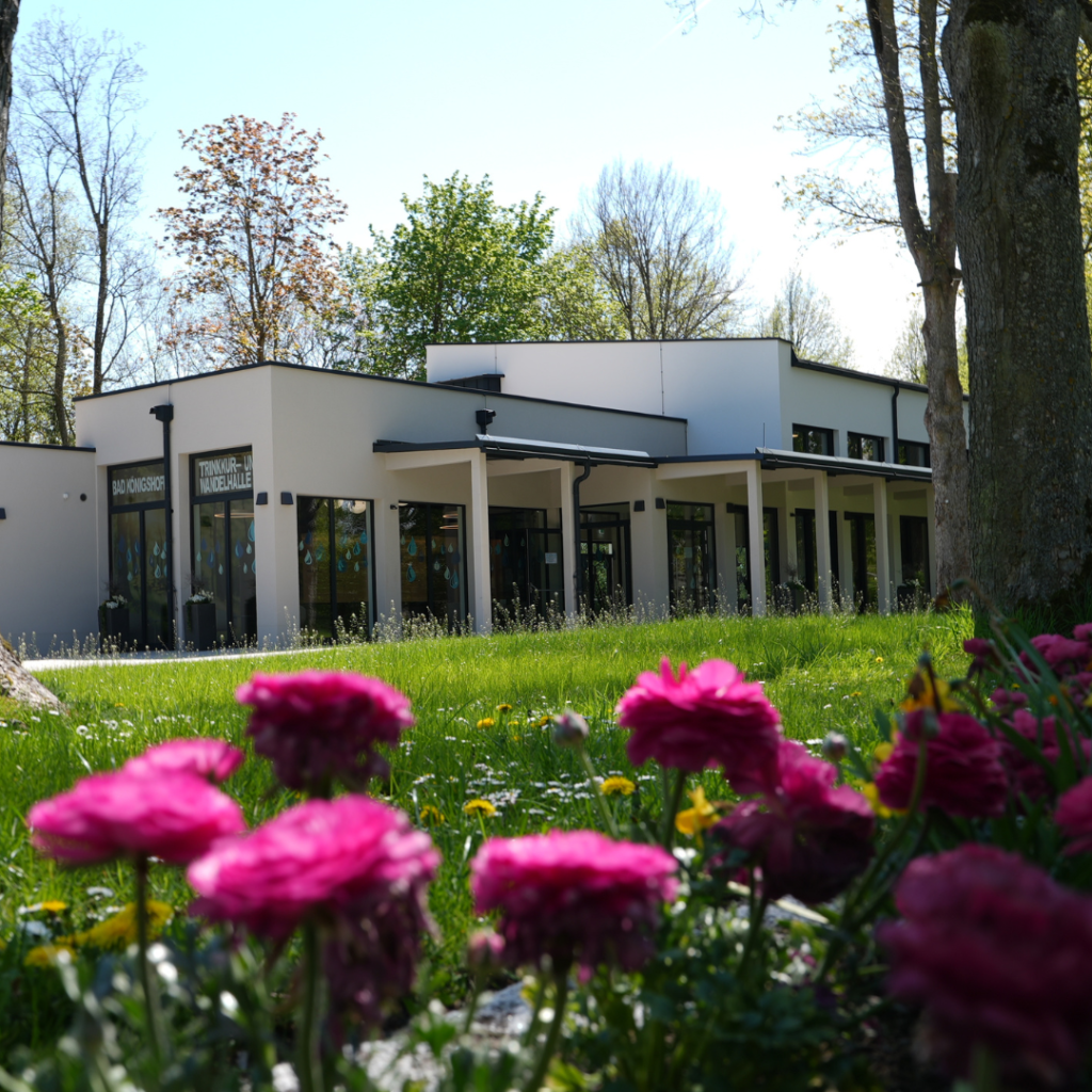 Veranstaltungen & Feste in der Wandelhalle – Kultur und Begegnung im Kurpark von Bad Königshofen